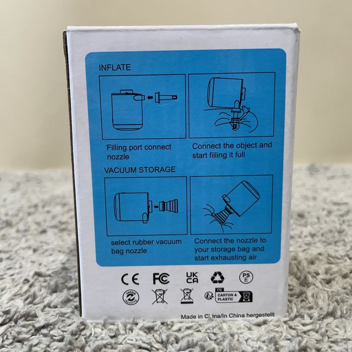 Mini pompka elektryczna 2w1 z lampka HOMDAT