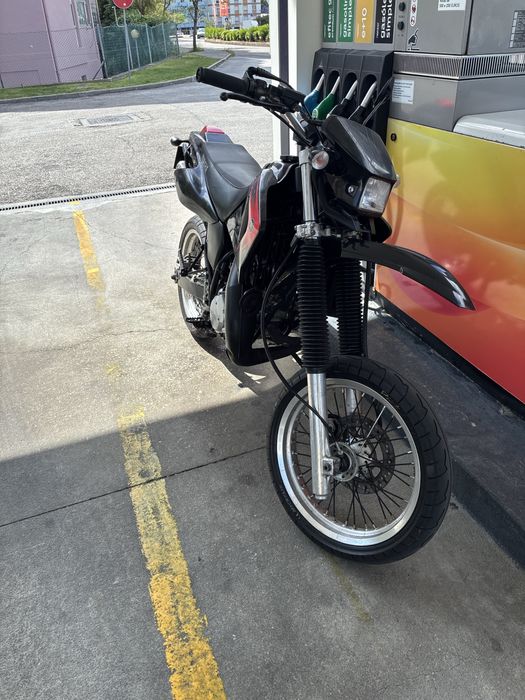 Yamaha DT125RE