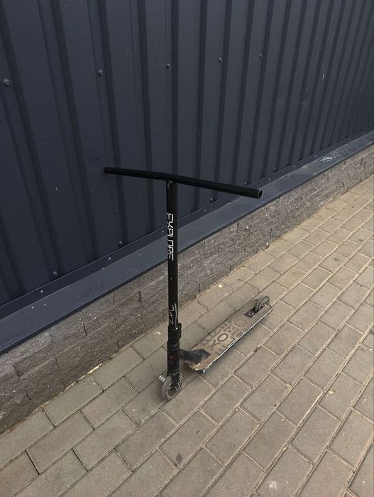 Трюковой самокат Explore