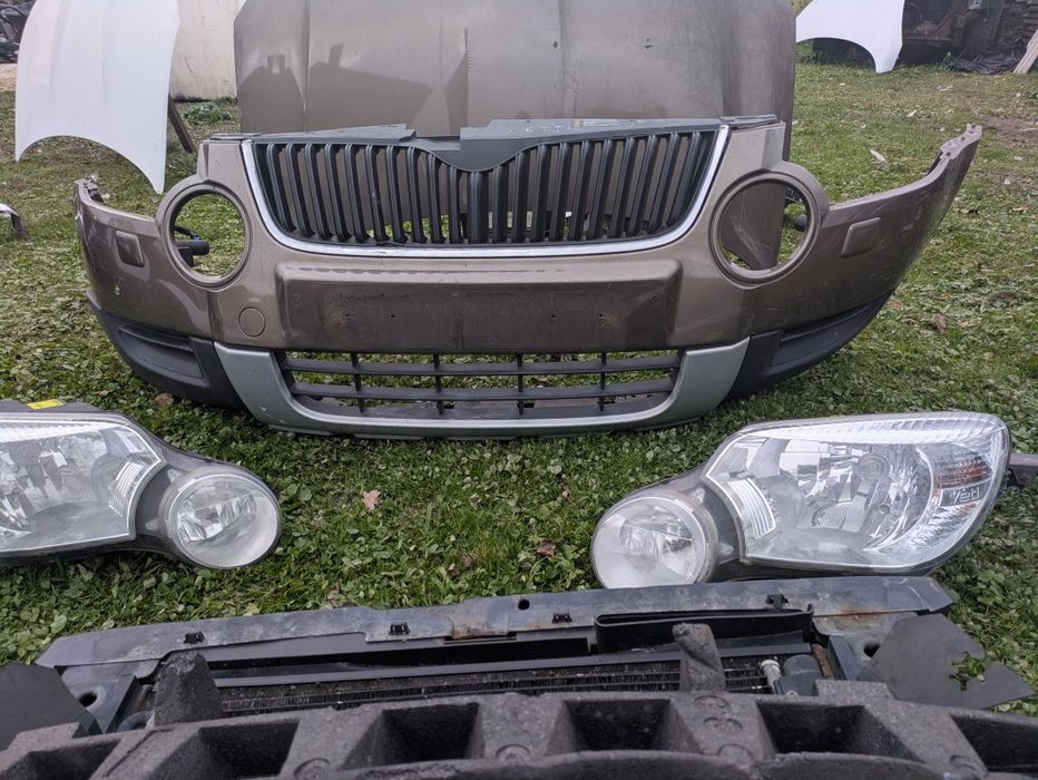 комплектний перед бампер фари капот телевізор skoda yeti
