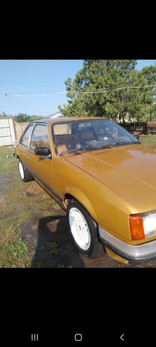 Опель рекорд Е1 1979