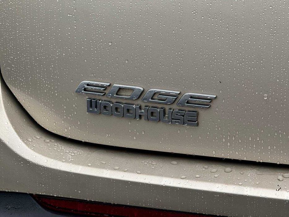 2018 Ford Edge “Titanium”