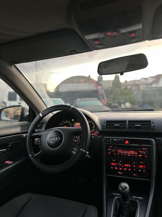 Audi A4B6 2.0 benzyna/LPG/klima/nowy rozrząd