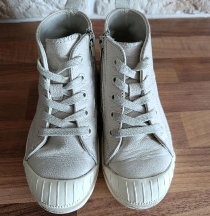 Buty skórzane kremowe ecru Zara 27 za kostkę trzewiki buciki botki