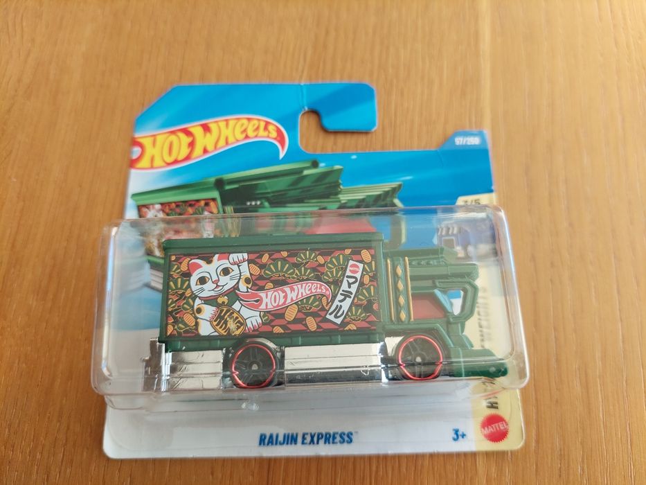 Hot Wheels 2018 Bentley Continental  GT3, Shelby Cobra 427 S/C,  Datsun 240Z, '83 Chevy  Silverado', Raijin  Express