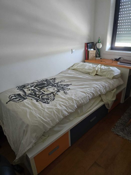 Quarto de criança completo com beliche
