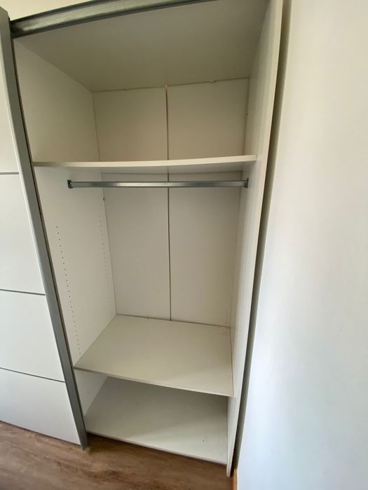 Movel guarda-fatos ikea