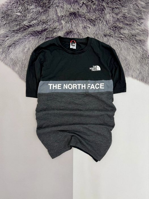 Футболка The North Face М розмір Р535