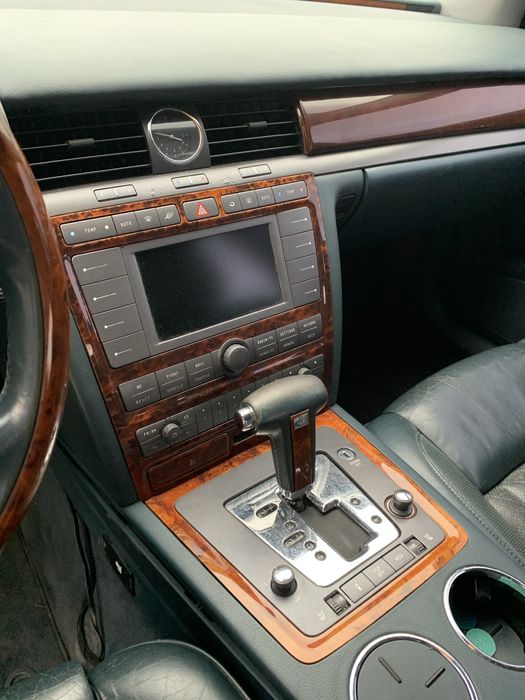 Volksagen Phaeton 2003