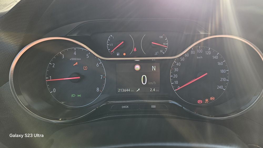 Opel Crossland X  1.5D 2021