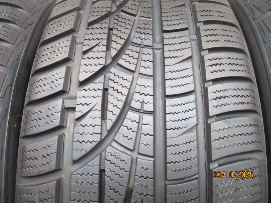 4x 235/60r17Hankook Winter Icept evo  7,7mm.
