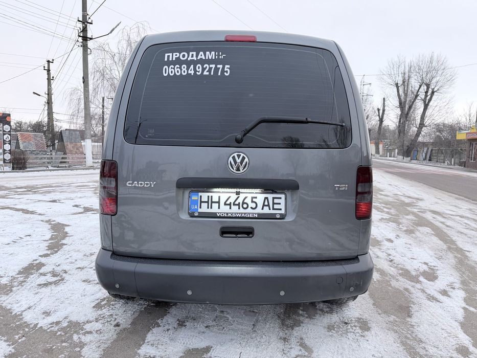 Volkswagen Caddy 2011 г 1.2TSI  заводской пассажир..