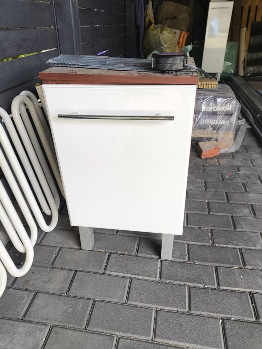 Szafka pod umywalkowa + slupek