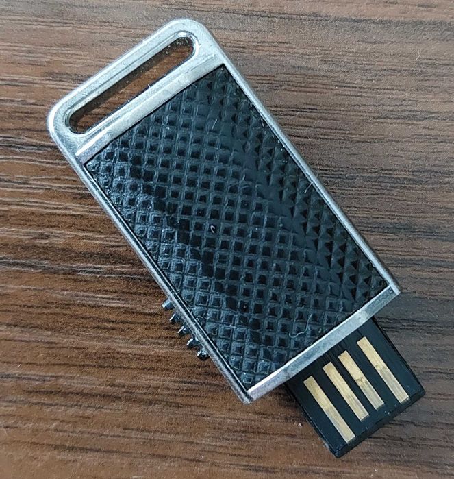 Продам USB Transcend 4gb