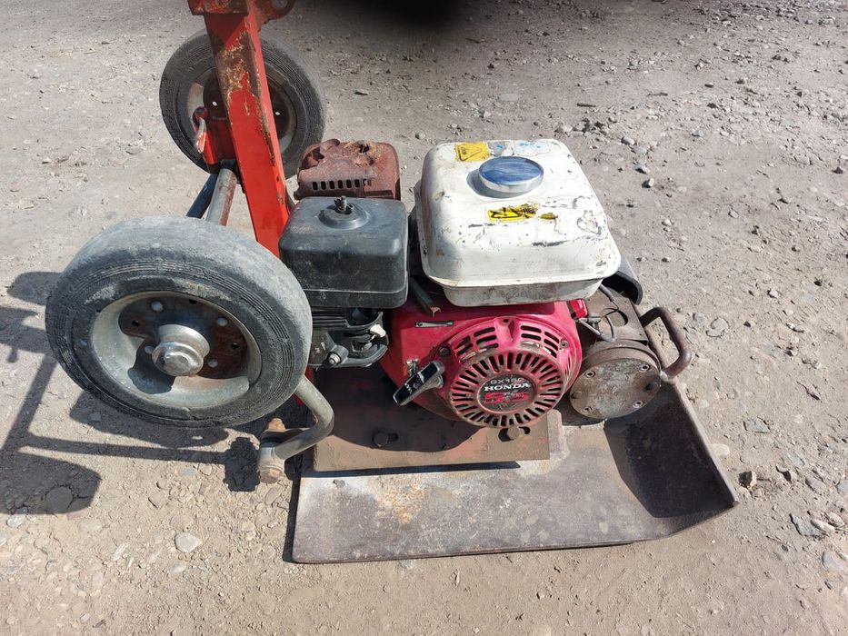 Zageszczarka Honda Gx160 100kg