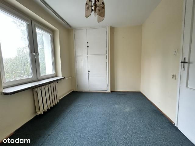 Ciche, przy Pl Hallera, Zoo, tramwajów i metra