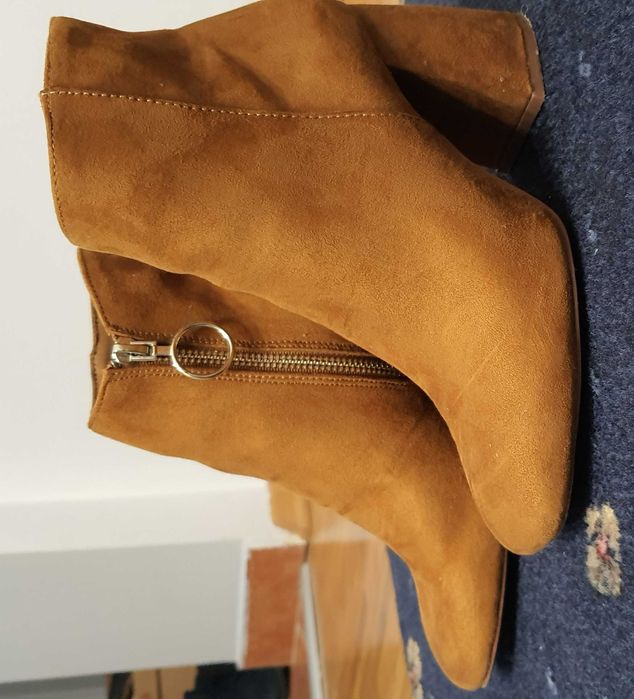 Botki Stradivarius r. 36