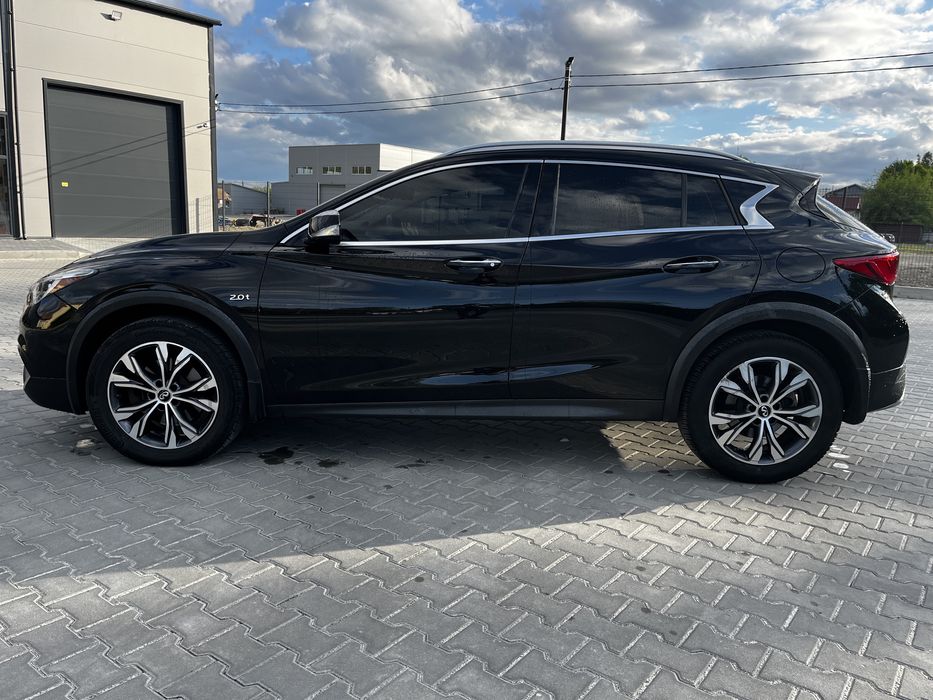 Infiniti QX30 2017