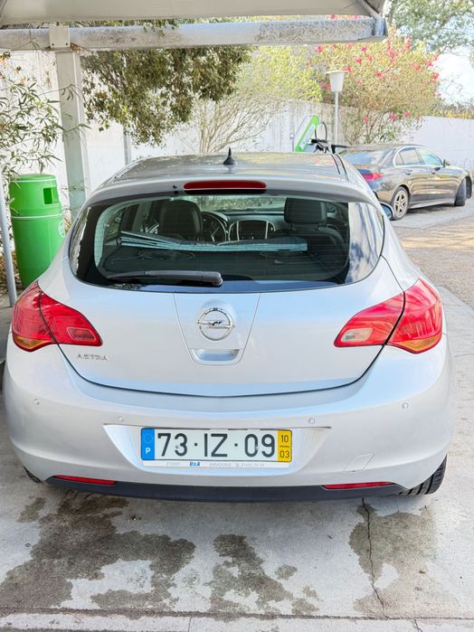 Opel astra 2010, com 252000 km — photo 3