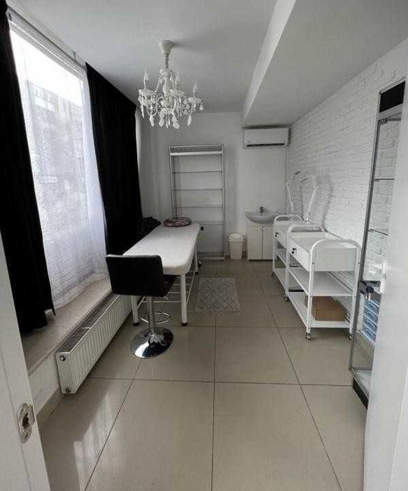 Продажа фасада в Приморском р-не с высоким трафиком на Черняховского