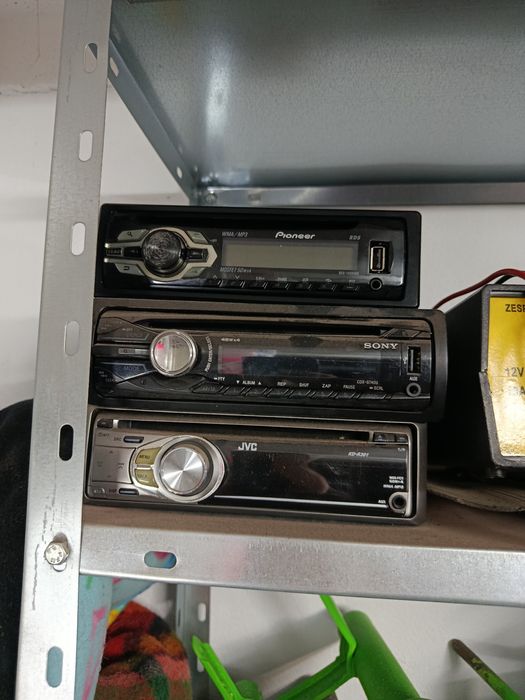 Radio CD samochodowe USB