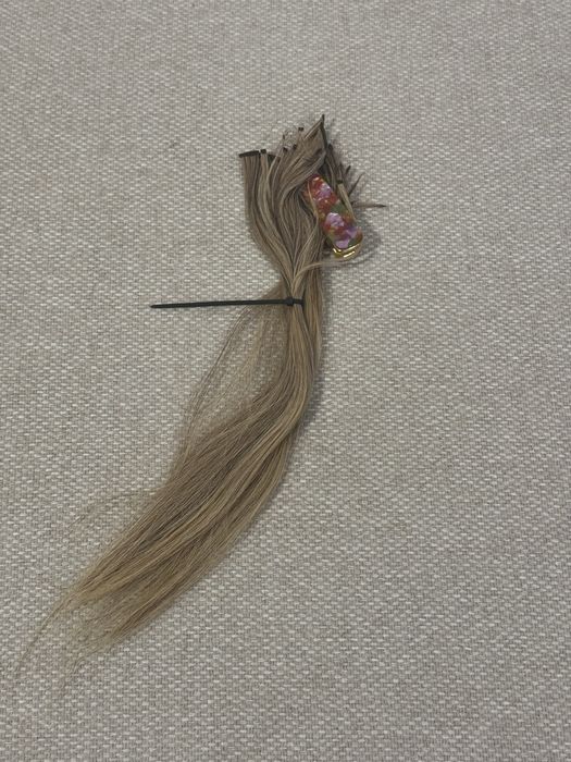 Wlosy naturlane blond
