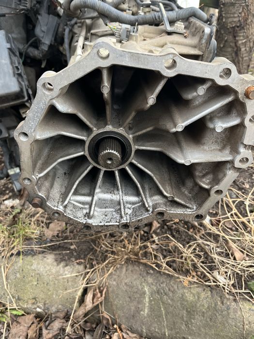 Коробка автомат б/у на Нісан Пантфіндер