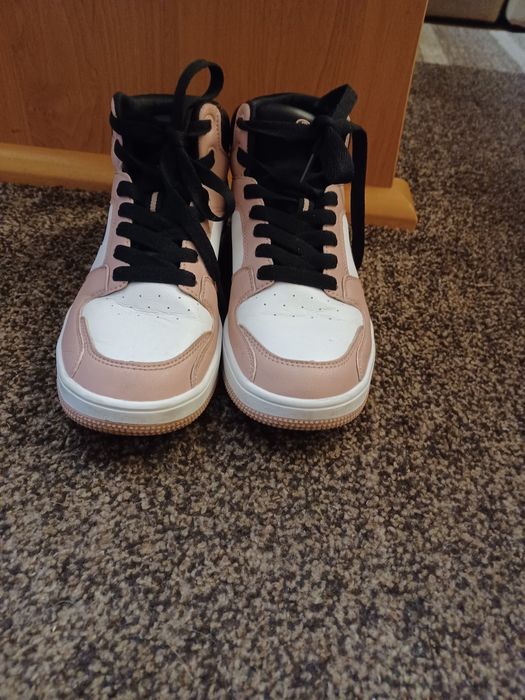 Buty champion 40