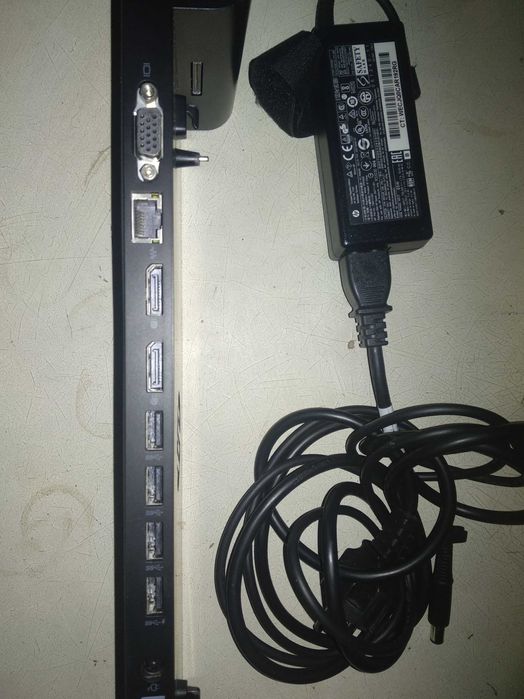 HP Ultraslim Docking Station compatível com vários modelos