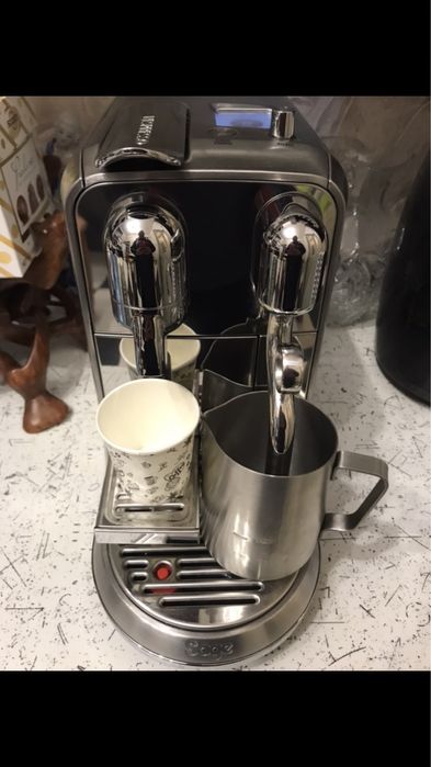 Кофемашина Nespresso Creatista Plus Metal Stainless Steel