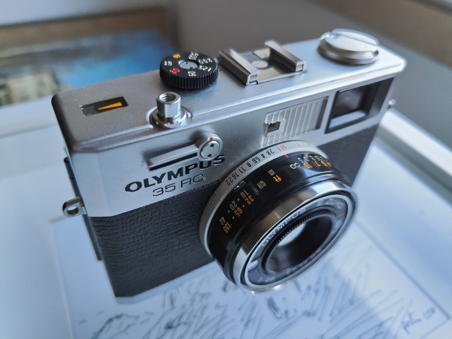 Olympus RC 35 como nova