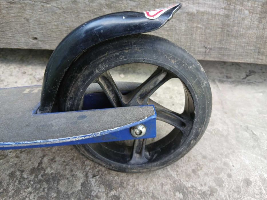 Дитячий самокат Itrike