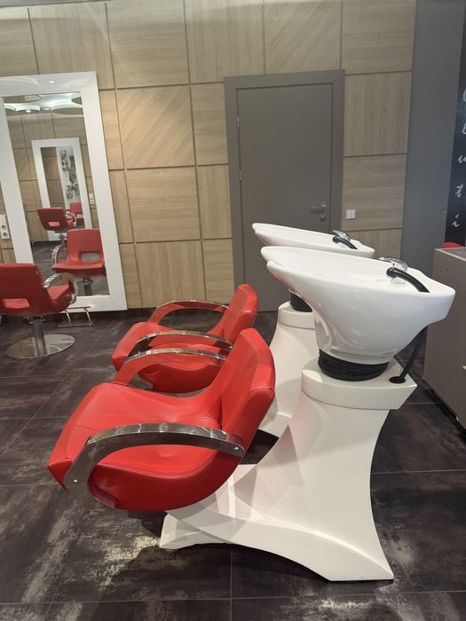 Меблі для салону краси