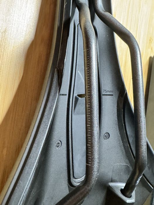 Selim Fizik vento argo X3 pouco uso