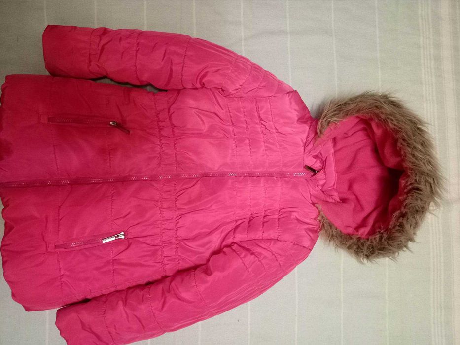 Пальто зимнее, Куртка зимняя  для девочки 6-7 лет,