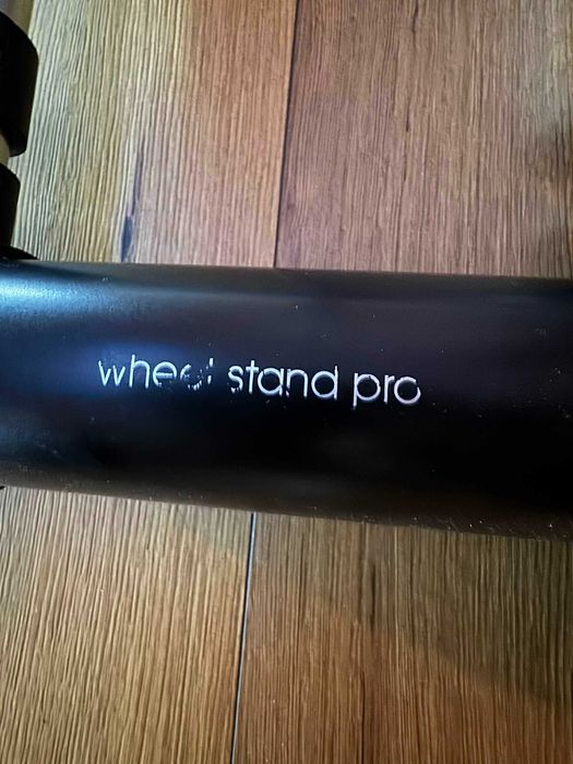 Wheel Stand Pro stojak pod kierownicę Logitech/Thrustmaster regulowany