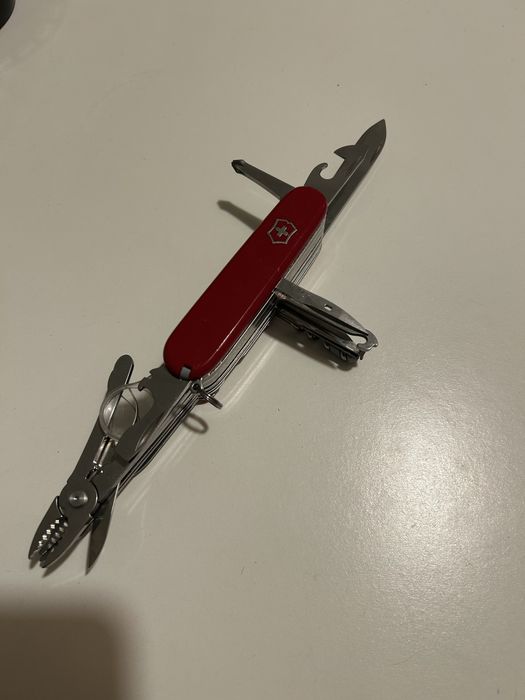 Victorinox Swiss Champ 1.6795