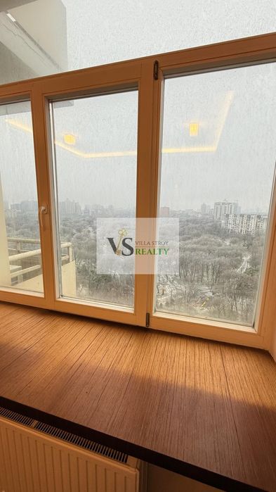 Продаж квартири в Одесі, 3 кімнати, 14/24 поверх, 145 м²