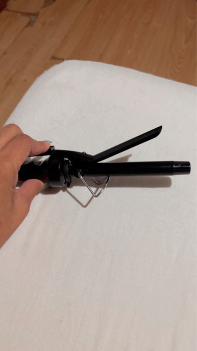 Vendo modelador de cabelo da marca BaByliss.