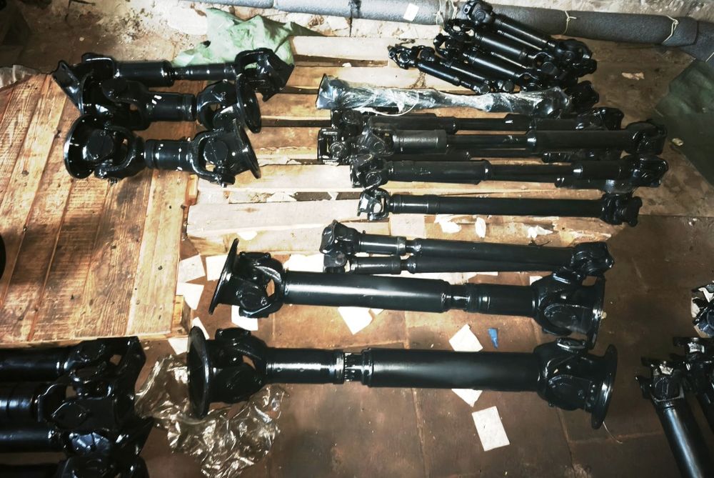 Карданний вал кардан Газ 53 3307 3309 Зіл 130 131 КамАЗ МАЗ КрАЗ УРАЛ