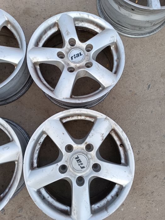 Диски УАЗ,Нива,Kia Sorento 5/139.7/16 7j et45et45