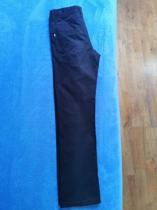 Spodnie chłopięce Reporter Young w rozmiarze 146