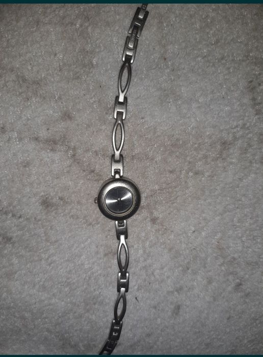Relógio guess em bom estado