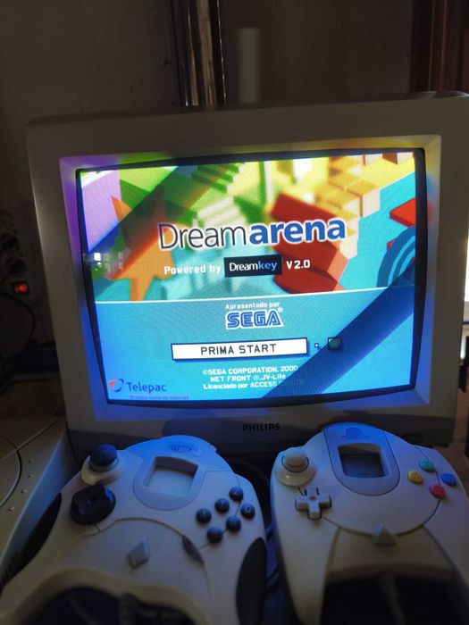 ConsolSega Dreamcast + Philips CM8833 RGB + 2 Comandos + VMU + Rumble Packa de jogos