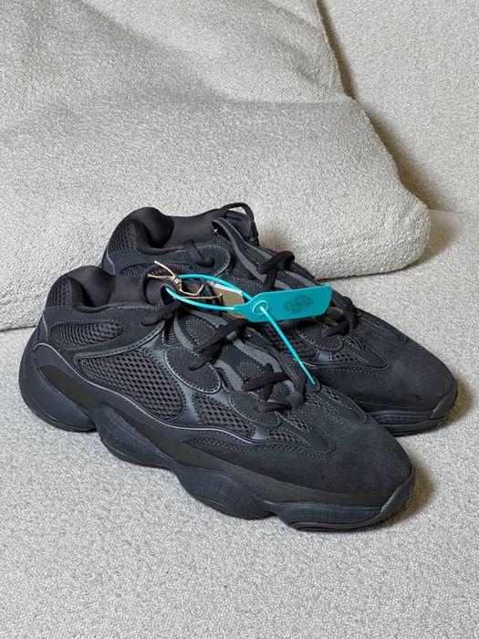 Кросівки Yeezy & Adidas! Розмір 39-40! Розпродаж люксових речей!