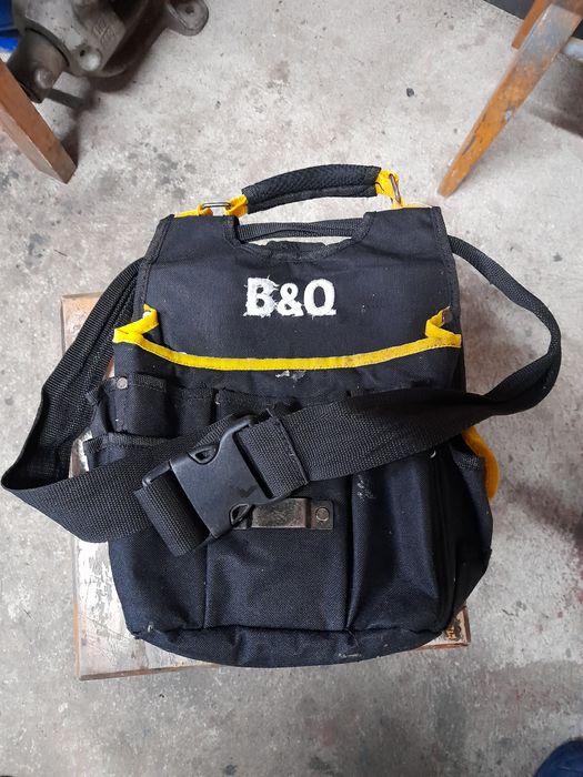 Pas monterski narzędziowy