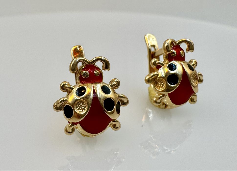Золотые серьги 585