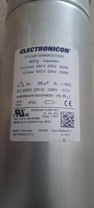 Kompensacja mocy biernej kondensator  12,5 kvar