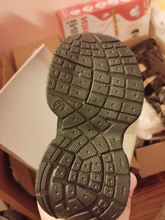 Кросовки  дитячі