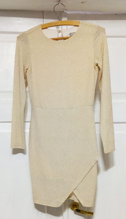 Sukienka karnawałowa ASOS rozm 38 cekiny Glamour